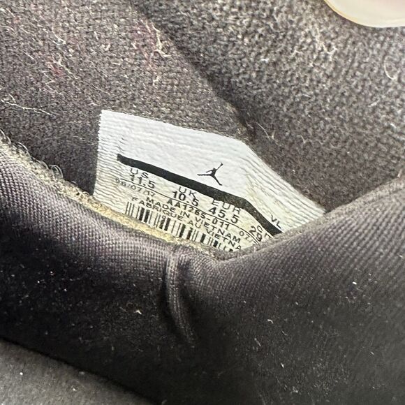 Nike Air Jordan 9 Retro MCS Re2pect Baseball Cleats Mens 11.5 Black AA1264-011 - Picture 16 of 16